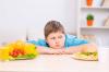 Liekais svars ir bērnam: Top 7 iemesli aptaukošanās