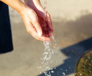 Ūdens priekšrocības: 11 negaidīti fakti, kurus jūs nezinājāt