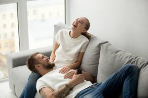 Kāpēc laime sieva ir svarīgi, lai spēcīgi un ilgtermiņa attiecības
