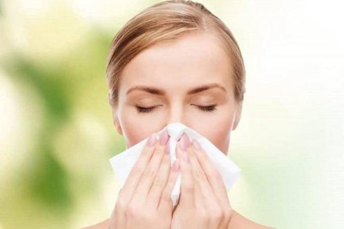 Alerģija pret aukstumu: simptomiem un ārstēšanu