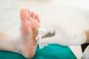 Cēloņi un simptomi polineiropātijas kājām