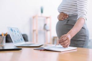 Kas jums ir nepieciešams domāt, pirms dodaties uz grūtniecības un dzemdību atvaļinājumu