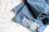 Veco džinsu pārveidošana par jauniem: detalizēti norādījumi