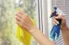 Kā pareizi mazgāt logus dzīvoklī no abām pusēm: detalizētas instrukcijas