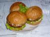 Pavārmāksla fishburger mājās: vienkārši un garšīgi